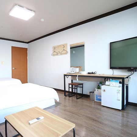 Motel Time Gangneung Zewnętrze zdjęcie