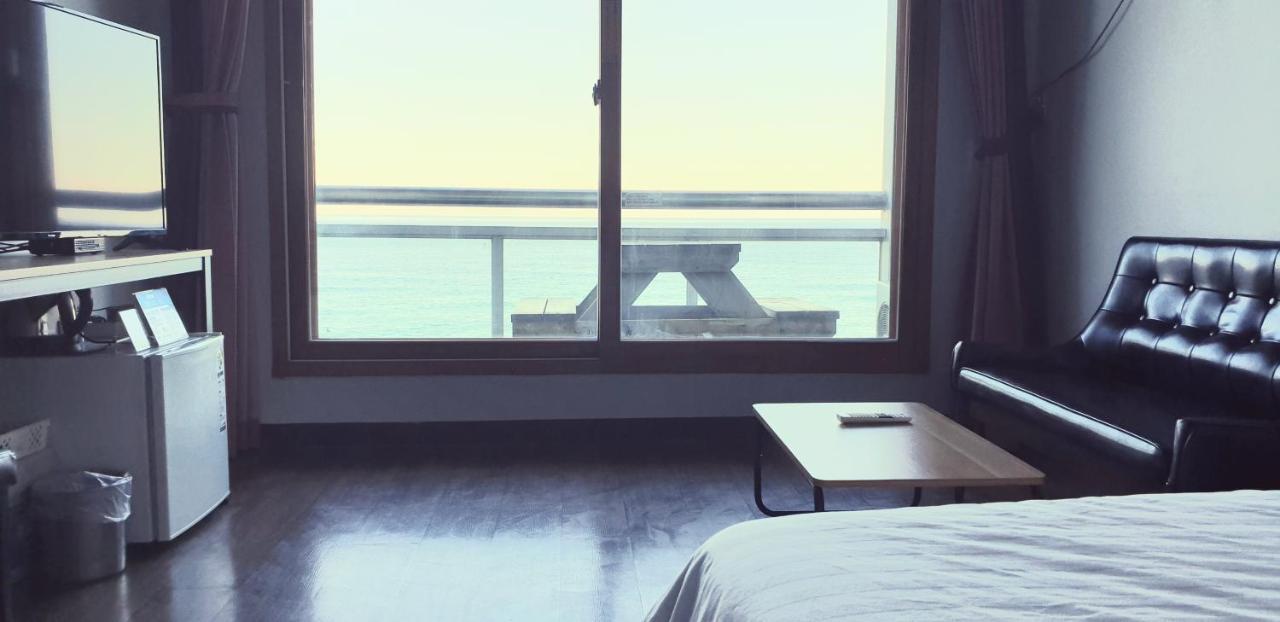 Motel Time Gangneung Zewnętrze zdjęcie
